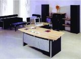 Cost Effective Panel Wood Executive Desk Office Desk (MG-007)