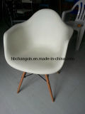 Popular Cheap White Plastic Eames Chair Dining Chair