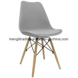 Design Plastic Chair Dining Wooden Legs PP Plastic Dining Chair Wholesale