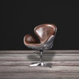 Swan Chair in Vintage Leather Gh620A