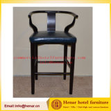 Latest Urban Armchair Wood Bar Chair with Leather Seat