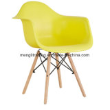 Upholstered Armrest PP Plastic Chair
