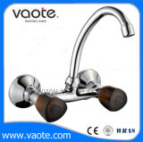 Double Handle Brass Body Sink Wall Faucet (VT60602)