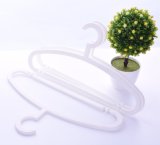 Environmental Protection Material Customized Cheap Clothes White Plastic Hanger