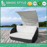 Leisure Rattan Lounge with Umbrella Patio Wicker Chaise Lounge Outdoor Lounge (Magic Style)