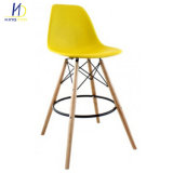 New Design Wooden Legs High Chair Plastic Back Bar Chairs