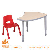 Children Play School Kindergarten Height Adjustable Desk with Chair