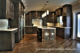 Luxuriours Wooden Kitchen Cabinet with Solid Wood Kitchen Cabinet Door
