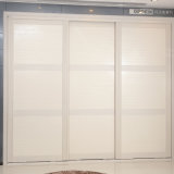 Oppein 3 Sliding Doors White Wardrobe Closet (YG21338)