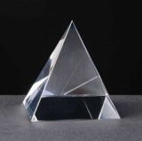 Clear Crystal Glass Pyramid of Paperweight Table Decoration