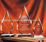 New Fashion Crystal Glass Trophy Award for Decoration Business Gift (JD-CB-572)