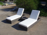 Rattan/Wicker Sun Lounge Outdoor Furniture Beach Chair (FS-3030+ FS-3031)