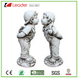 Hot-Selling Polyresin Kissing Boy and Girl Statue for Home and Garden Decoration, Make Your Own Garden Sculpture