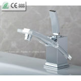 Single Handle Glass Spout Bathroom Basin Mixer Faucet (QH0776)