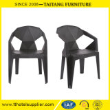 Simple Plastic Geometry Chair for Restaurant Outdoor Use