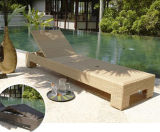 Well Furnir China Wicker Furniture Manufacturer, Adjustable Single Outdoor Chaise Lounge
