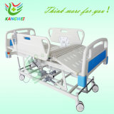Hospital Clinic Electric Patient Medical Care Bed with Castors Slv-B4150