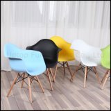 Wholesale Living Room Chairs-Plastic Eames Daw Chair (SP-UC029)