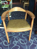 Antique Solid Wood Upholstered Restaurant Chair in Guangzhou (FOH-BCA06C)