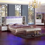 Antique Bedroom Furniture with Classical Bed and Wardrobe (6617)