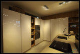 2015 Welbom Lacquer Modern White Kitchen Cabinet in Kitchen Furniture