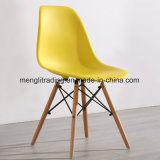 PP Plastic Dining Chair with Wooden Legs