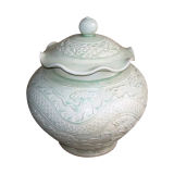 Ceramic Carving Pot with Lid (LW186)
