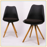 Factory Wholesale Classic Plastic Back Wooden Leg Chair
