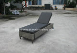 Wicker Outdoor Day Bed Sun Lounge with Cushion (BM-573)
