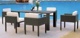 Modern Design Garden Furniture Outdoor Wicker Table and Chairs