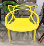 Modern Armless Metal Leg Restaurant Chair Plastic Dining Chair