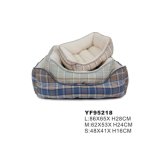 Special Hot Selling Custom Sofa Luxury Pet Dog Beds (YF95218)