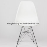 Design by Famous Designer Plastic Seat Metal Leg Chair Restaurant Furniture