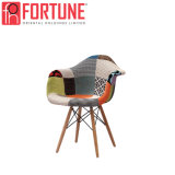 Hot Selling Modern Fabric Wooden Restaurant Dining Chair (FOH-BCC12)