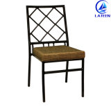 China Factory Wholesale Metal Furniture Wedding Chiavari Chair