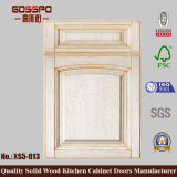 Simple Design Wooden Kitchen Cabinet Door (GSP5-013)