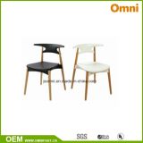Plastic Chair with Beech Wood Feet (OM-7-01)