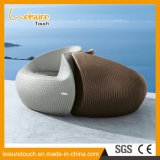 Chinese Style Round Tai Chi Shape Hotel Pool Rattan Leisure Patio Beach Lounger Chair Daybed Sunbed Garden Outdoor Furniture