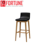 Wholesale Wine Solid Wood Frame Leather Seat Bar Chair (FOH-BCA72)