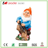 Popular Resin Garden Gnome Statue with a Saw for Home and Outdoor Ornaments