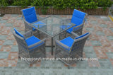 2017 New Design PE Rattan Table and Chair Set Outdoor Furniture