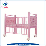 Wooden Head and Foot Board Children Bed with Castor