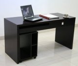 High Gloss Office Furniture for a Great Sense of Light