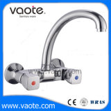Double Handle Zinc Body Wall Mounted Faucet (VT61902)