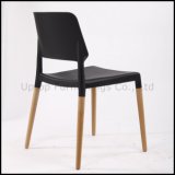 Stacking Black Plastic Chair with Wood Legs (SP-UC398)