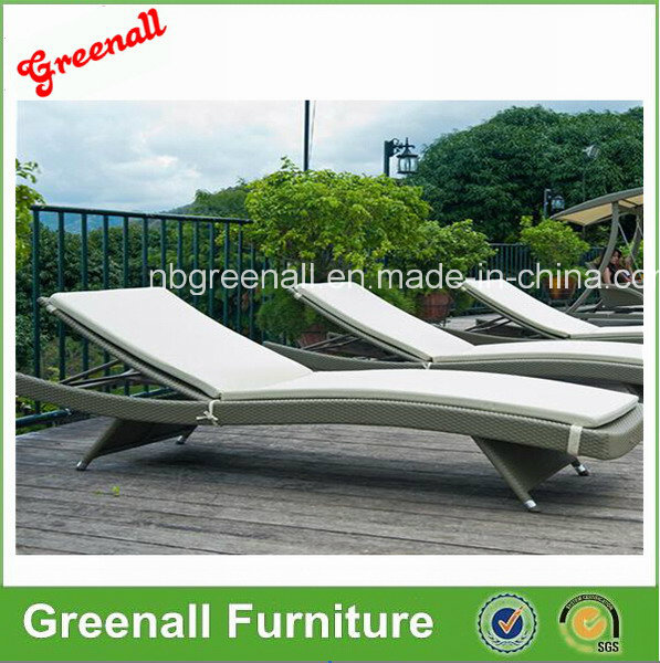 Rattan Chaise Lounge Chair