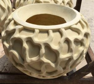 Outdoor Flower Pot Sandstone Polyresin Sculpture Statue