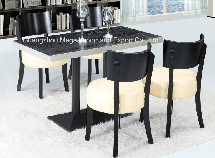 Solid Wood 4 Seaters Hotel Restaurant Dining Table Set (FOH-BCA08)