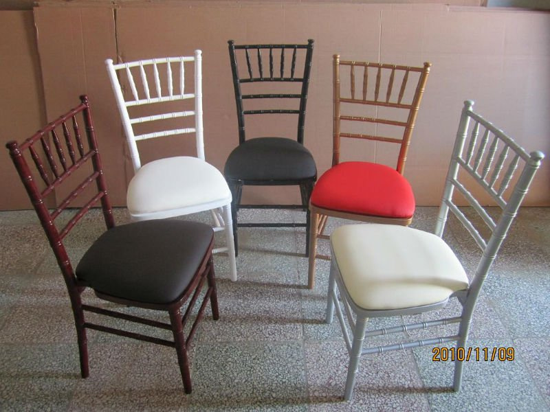 Stacking Chiavari Silla, Tiffany Chair with Cushion