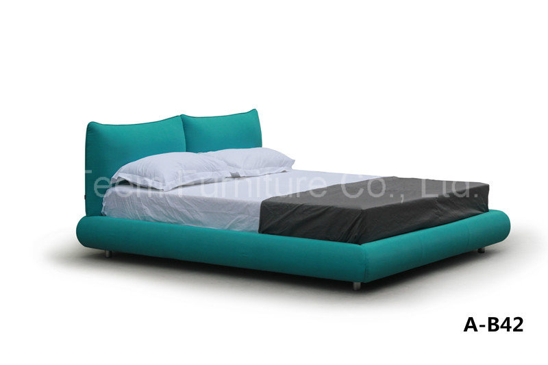 Bedroom Furniture King Size Bed in Modern Style